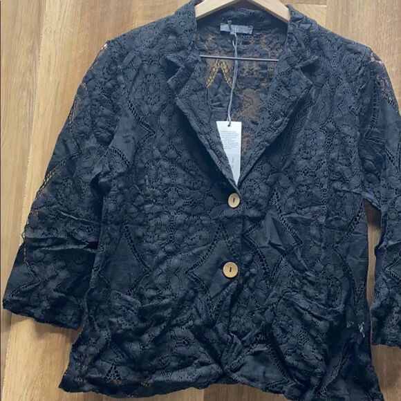 Piazza Del Tempio - Black Lace Jacket - Picture 2 of 8
